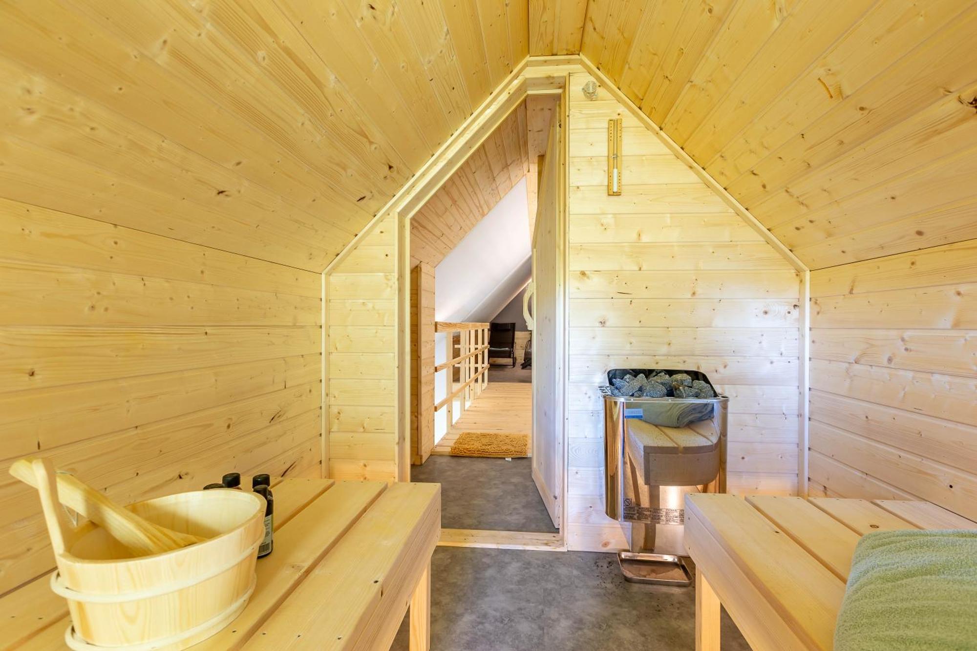 Urlaub Am Schwarzbach Mit Sauna Und Whilpool ビュートゲンバッ エクステリア 写真